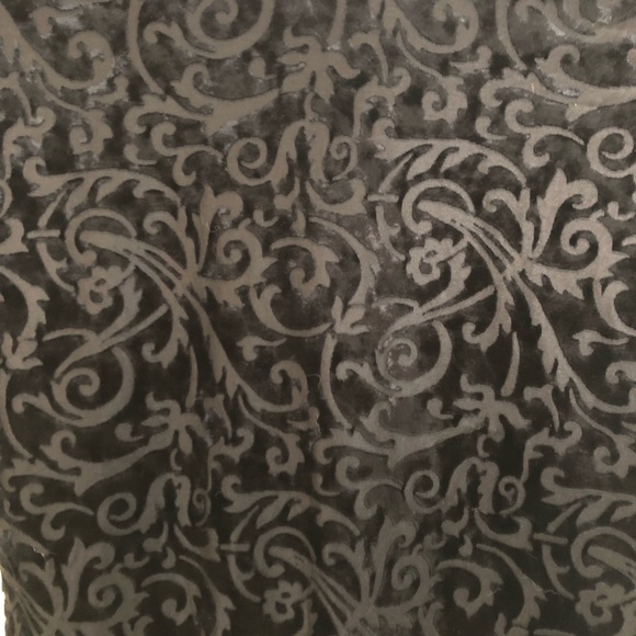 Little Black Dress 💎 - Picture 2 of 8